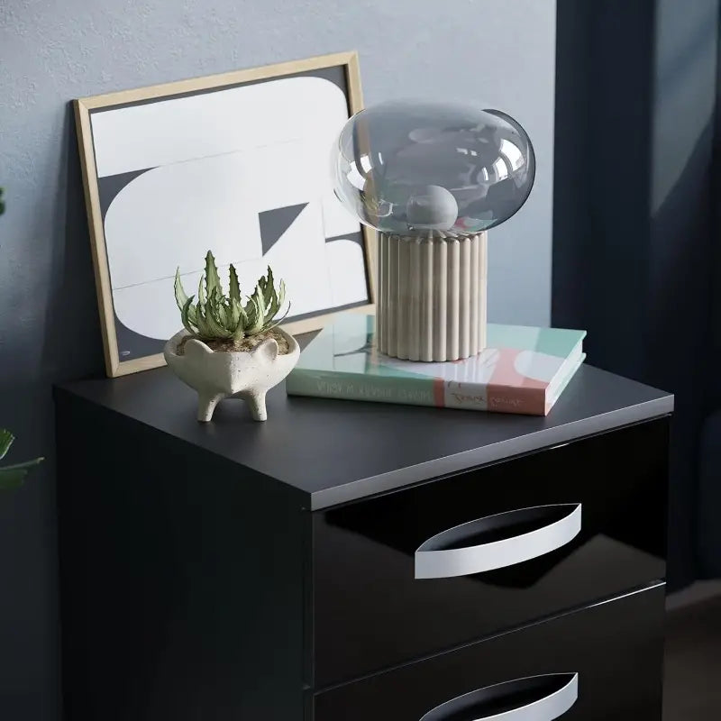 Rectangular High Gloss Chest Of Drawers, 3 Drawers With Metal Handles and Anti-Bowing Drawer